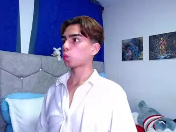 Offline owenblue__ on Chaturbate