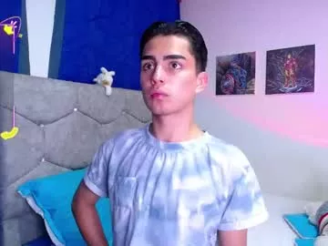 Offline owenblue__ on Chaturbate