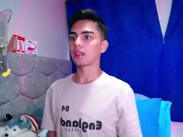 Offline owenblue__ on Chaturbate