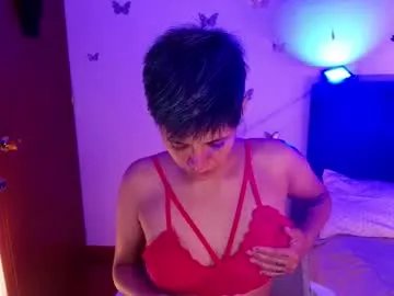 pafebame on Chaturbate