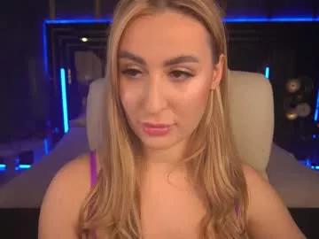 Freechat paolamola on Chaturbate