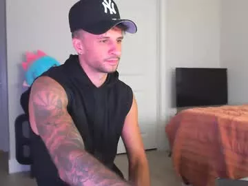 Offline papijakey on Chaturbate