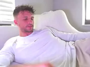 Offline papijakey on Chaturbate