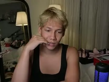 Offline parisstone2 on Chaturbate