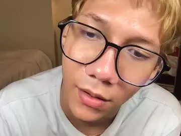 Offline parisstone2 on Chaturbate