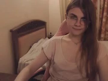 peralez_f on Chaturbate