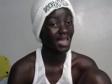 Offline petitte_gyaal on Chaturbate