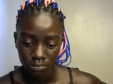 Offline petitte_gyaal on Chaturbate