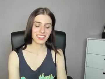 Offline pia_desire on Chaturbate