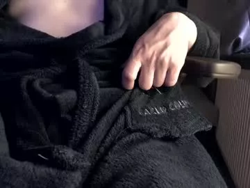 Offline plboy23 on Chaturbate