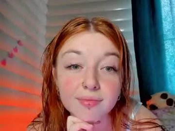 polly_luna on Chaturbate
