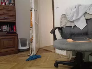 Offline princeofprague420 on Chaturbate