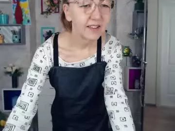 queen_a_n_i on Chaturbate 