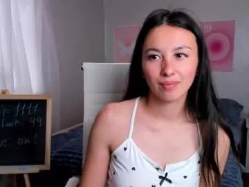 queitsharm_ on Chaturbate