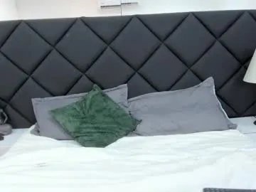 raphael_nyon — GOAL:  GOAL 1 -- Love Flirting  Warm up romntico [100 tokens remaining]  MULTIGOALS -- VALENTINE'S DAY ... 