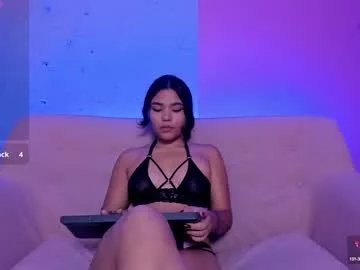 ravenfierce on Chaturbate