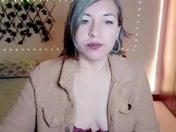 rebbeca09 on Chaturbate
