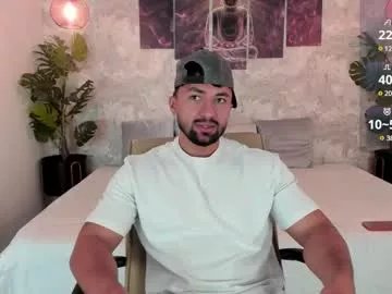 regan_pearson on Chaturbate