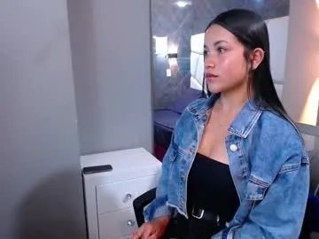 renata_03 on Chaturbate