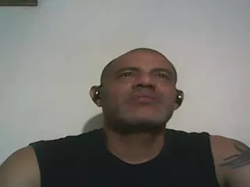 Offline retlam37 on Chaturbate