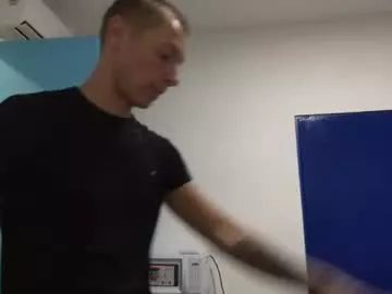 Offline roastingcorn on Chaturbate