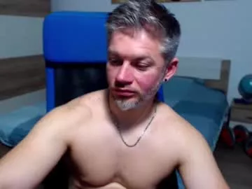 Offline robbyshawz on Chaturbate