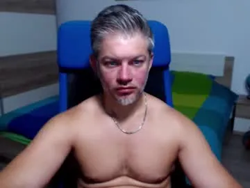 Offline robbyshawz on Chaturbate