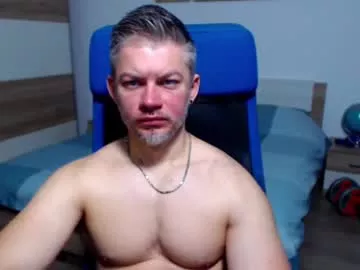 Offline robbyshawz on Chaturbate