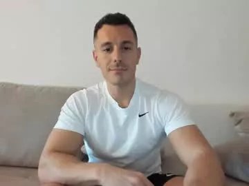 roberto4ever on Chaturbate