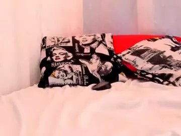 roberts_kloe on Chaturbate