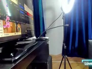 rosacatalleya on Chaturbate