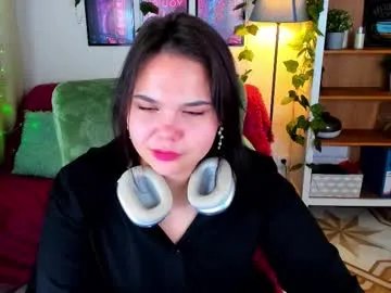 rosalineaslin on Chaturbate