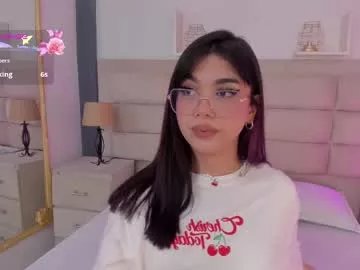 rosecassie on Chaturbate