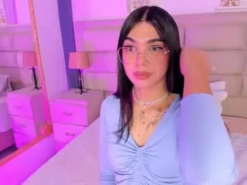 rosecassie on Chaturbate