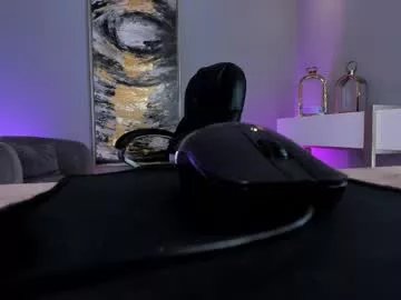 roseferrera on Chaturbate