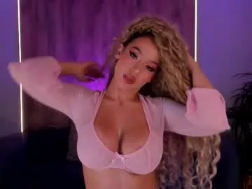 roseferrera on Chaturbate