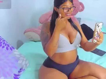 rox851528 on Chaturbate
