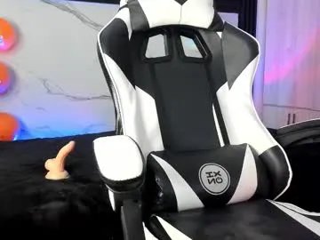 saimonvela on Chaturbate