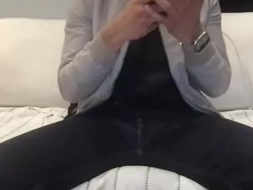 Offline samwise2418 on Chaturbate