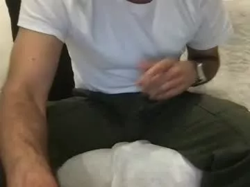 Offline samwise2418 on Chaturbate