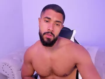 Offline santiago_huntt on Chaturbate