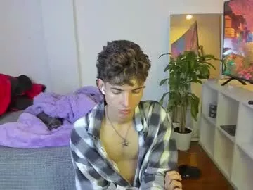 Offline santy_kitty on Chaturbate