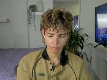 Offline santy_kitty on Chaturbate