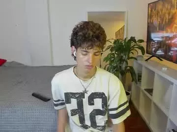 Offline santy_kitty on Chaturbate