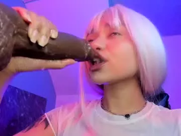 Offline scarlet_gold on Chaturbate