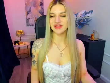 Group selenaemoore on Chaturbate