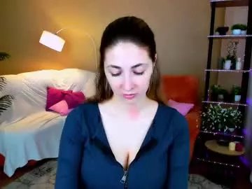 sensitiveheartt on Chaturbate
