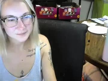 Freechat sexylexie93 on Chaturbate