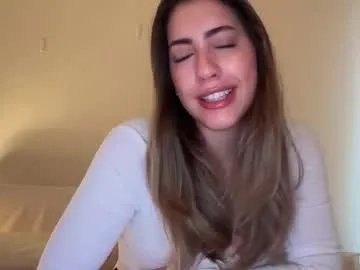 sieena on Chaturbate