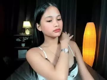 Offline sierracoxriches on Chaturbate